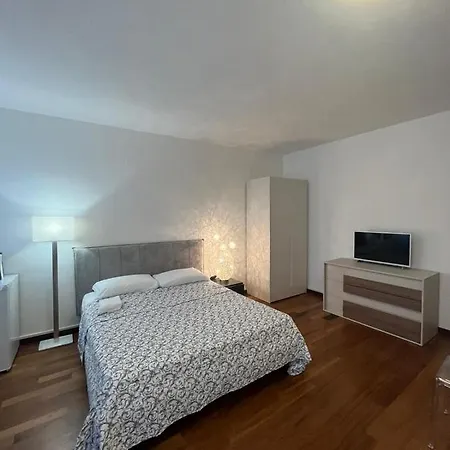 Daire Charlotte Near Piazza Unita Trieste