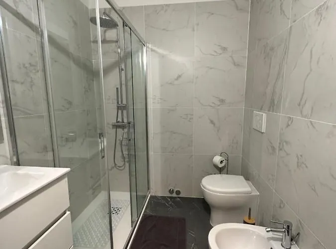 Lägenhet Charlotte Near Piazza Unita